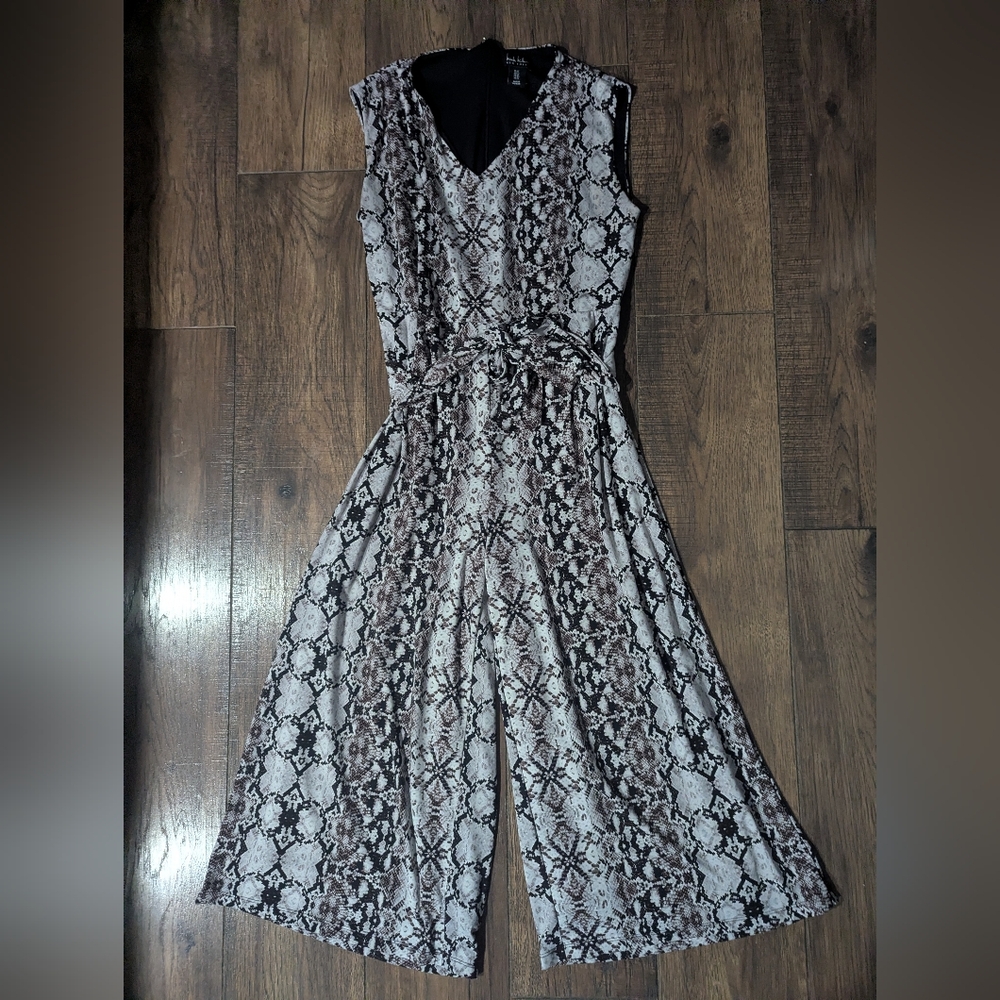 Nicole Miller NY Cream & Brown Snakeskin Print Full Length Romper Jumper Size 12